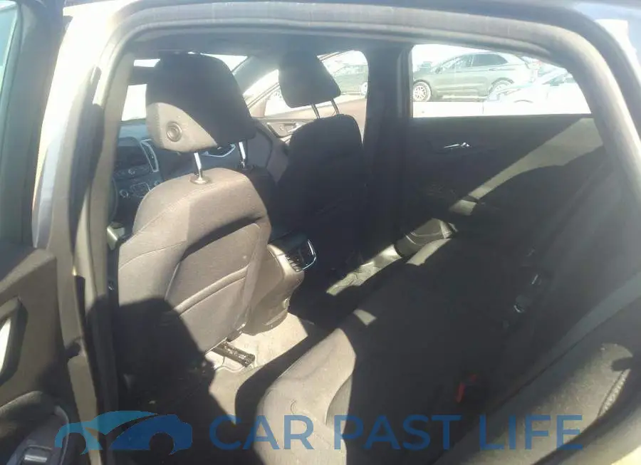1G1ZD5ST1NF192932# 8