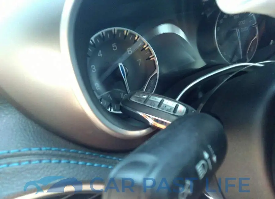 2C4RC1BG1MR583205# 11