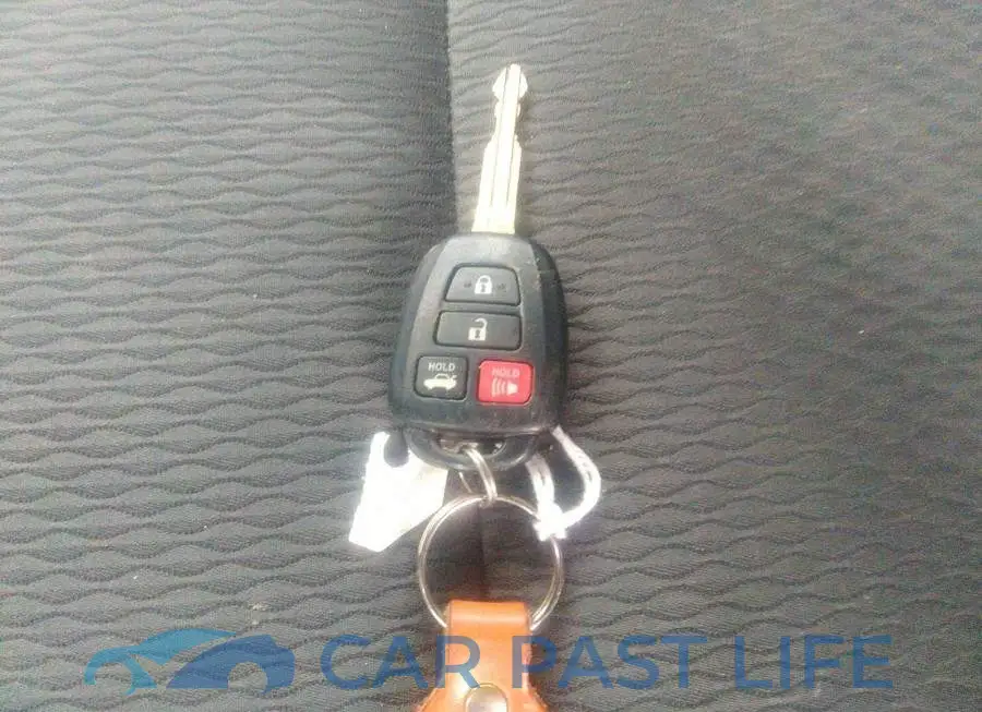 2T1BURHE6HC857071# 11