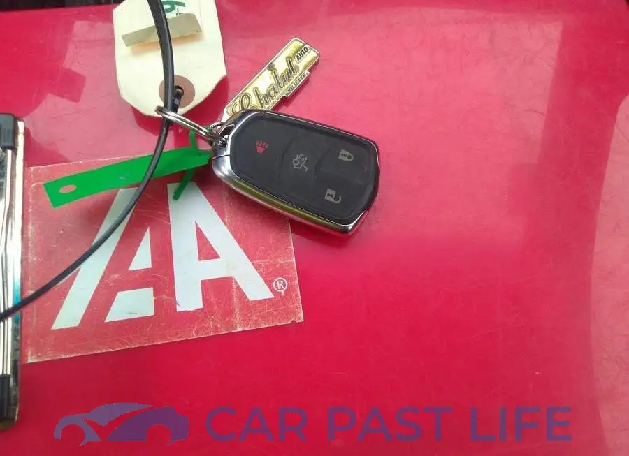1G6AA5RX3F0111880# 11