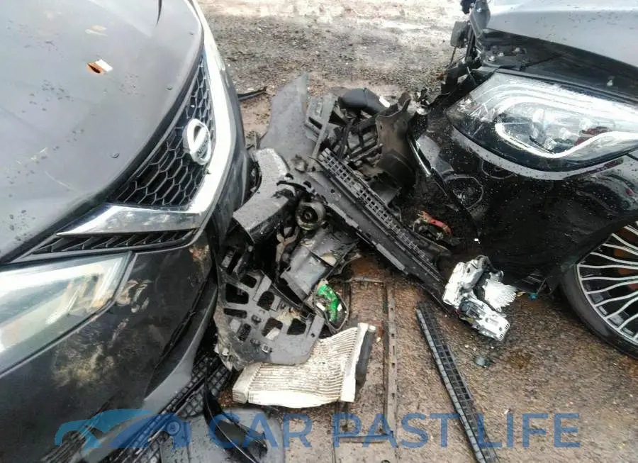 WDDUG7JB2GA220014# 12