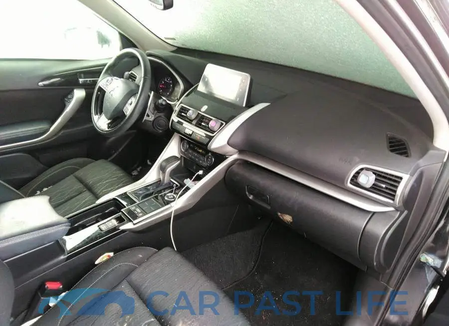 JA4AT4AA1JZ618963# 5