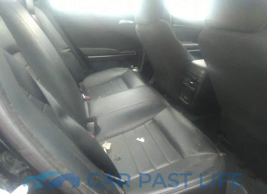 2C3CDXAT8HH563828# 8