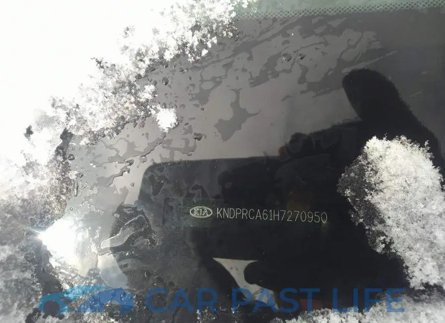 KNDPRCA61H7270950# 9