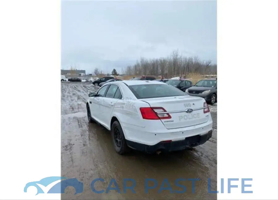 1FAHP2MK3JG112957# 3