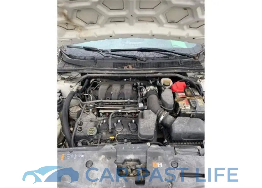 1FAHP2MK3JG112957# 10