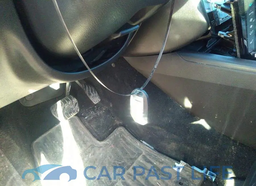 3PCAJ5M38LF105717# 11
