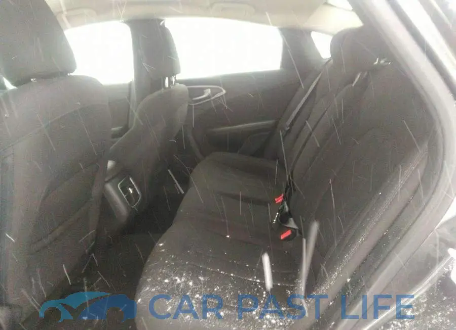 1C3CCCAB9FN735565# 8
