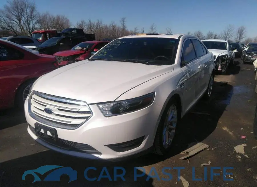1FAHP2J83KG112368# 2