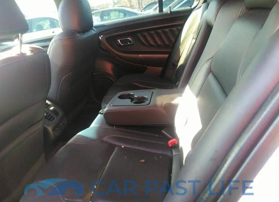 1FAHP2J83KG112368# 8