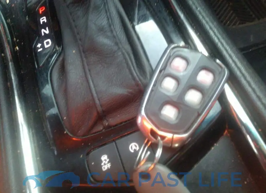 1G6AG5RX8H0198810# 11