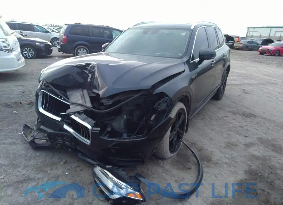 YV4A22PK1L1613905# 6