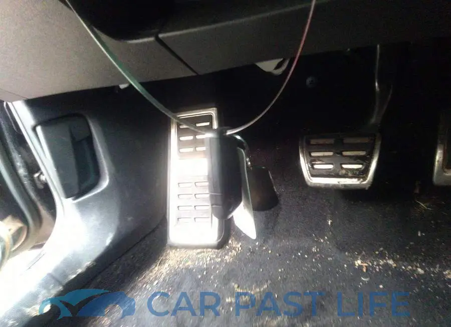 3VW6T7BU3KM163880# 11