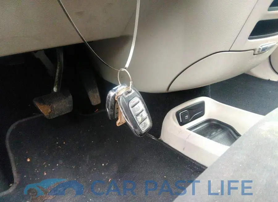 2C4RC1ZG6MR554756# 11