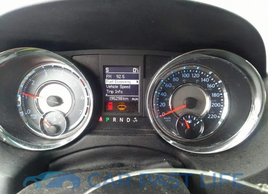 2C4RC1CG5GR285453# 7