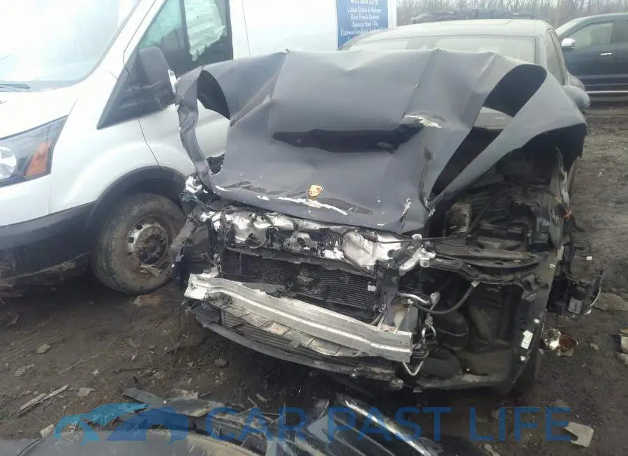 WP1AA2A56JLB16647# 6