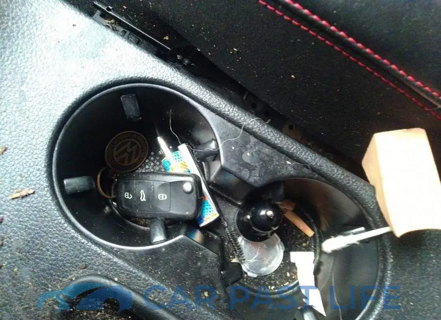 3VW5T7AJ9HM292489# 11