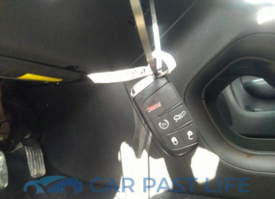 1C3CCCEG7FN507053# 11