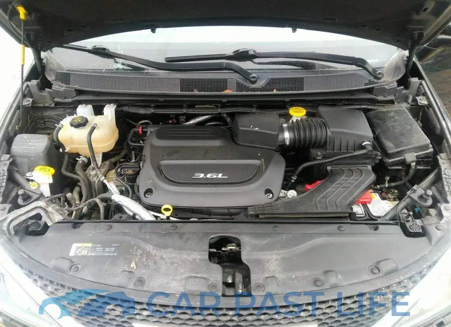 2C4RC1EG1JR287088# 10