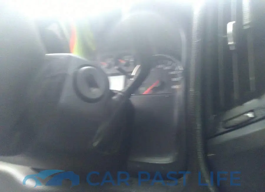 2GTV2LEC8K1163135# 11