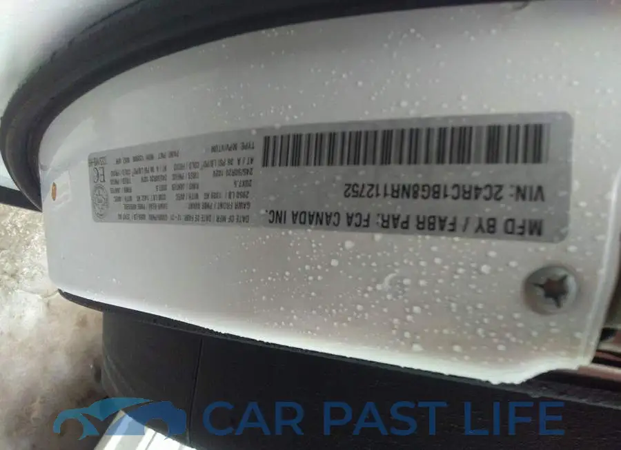 2C4RC1BG8NR112752# 9