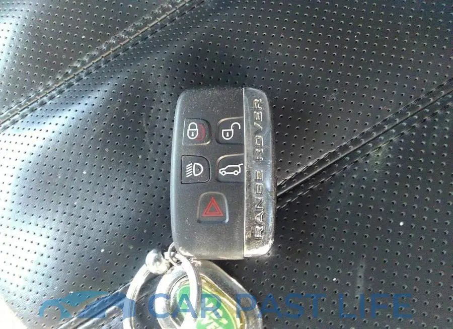 SALWR2EF8GA113071# 11