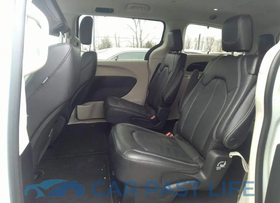 2C4RC3BG5NR214070# 8