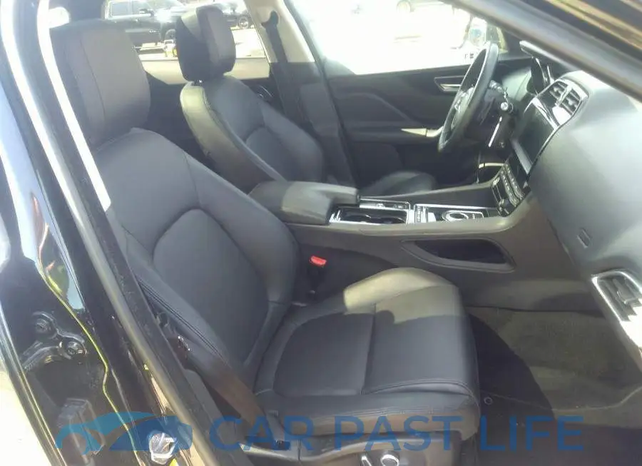SADCJ2FX8LA660199# 5