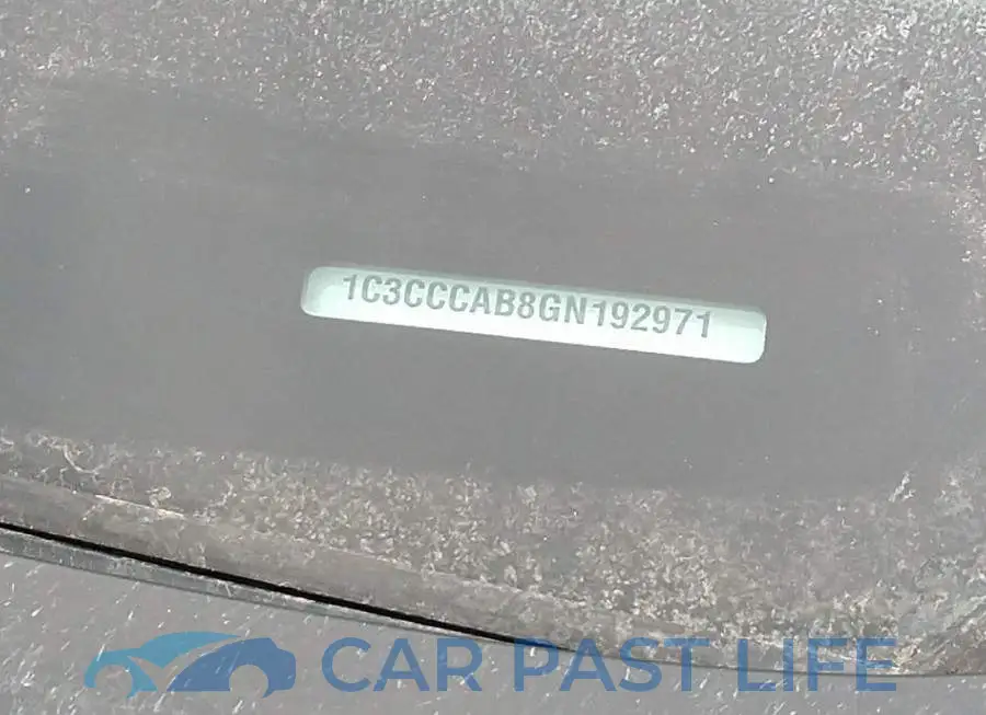 1C3CCCAB8GN192971# 9