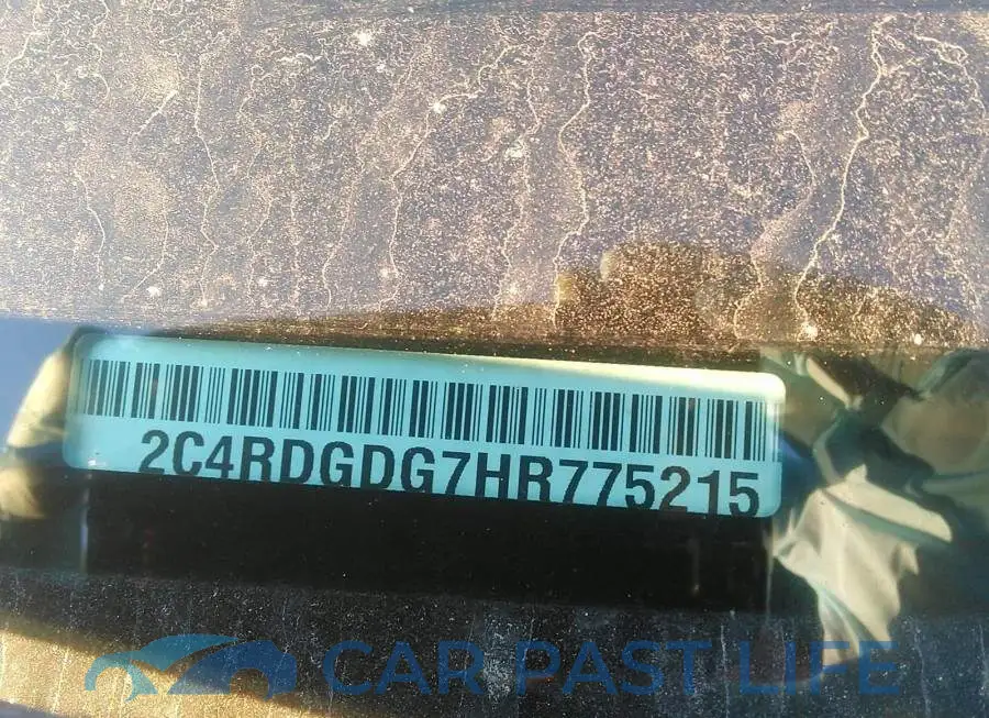 2C4RDGDG7HR775215# 9