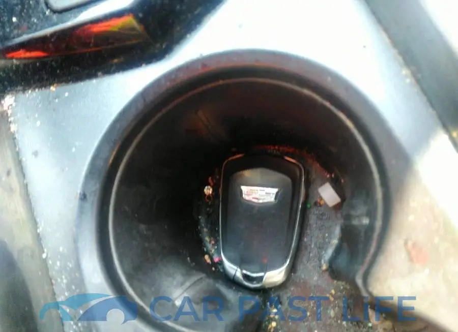 1G6AH5RX9F0135239# 11