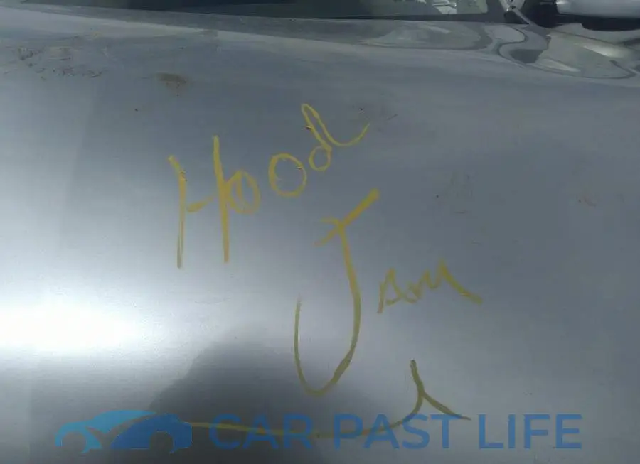 JA4AZ2A38JZ600934# 10