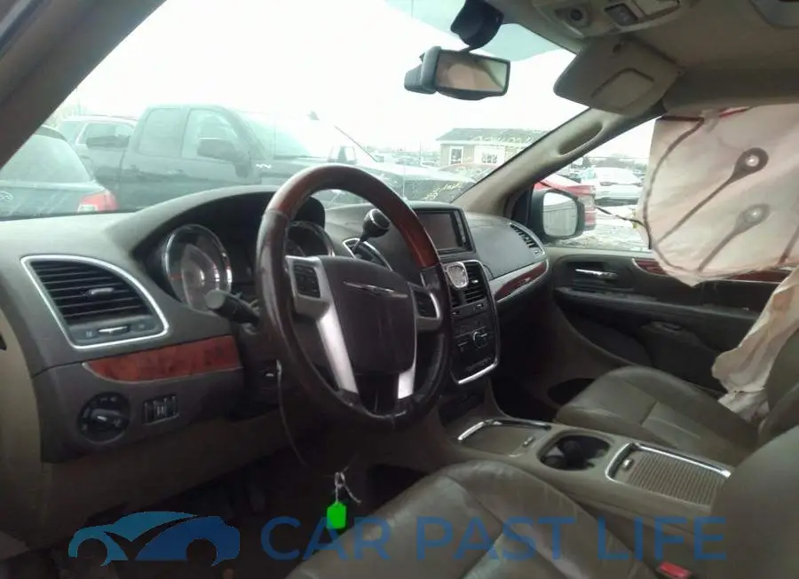 2C4RC1GGXFR621400# 5