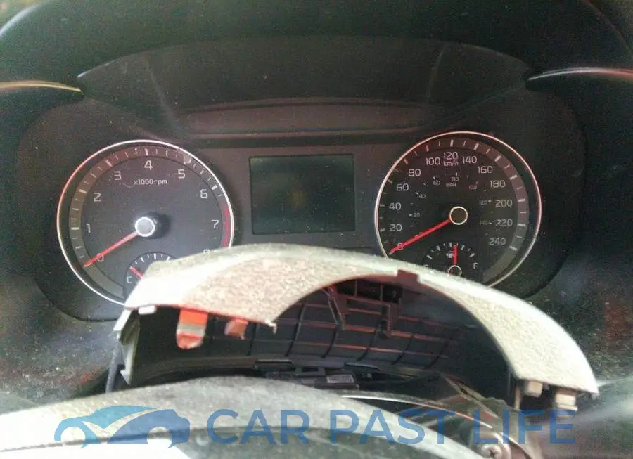 3KPF54AD8KE033763# 7