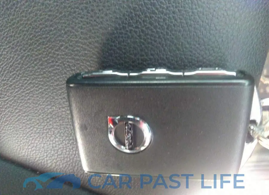 YV4162UK5M2429975# 11