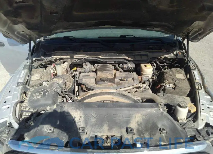 3C6UR5CL3FG696245# 10
