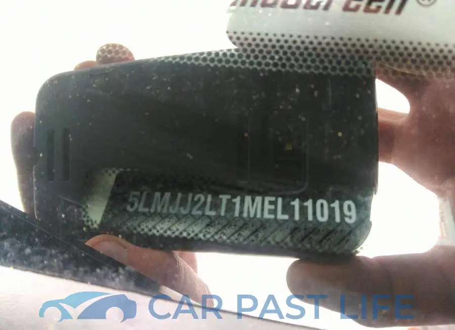 5LMJJ2LT1MEL11019# 9