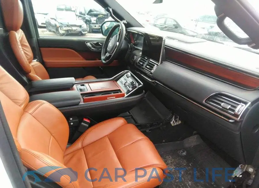 5LMJJ2LT1MEL11019# 5