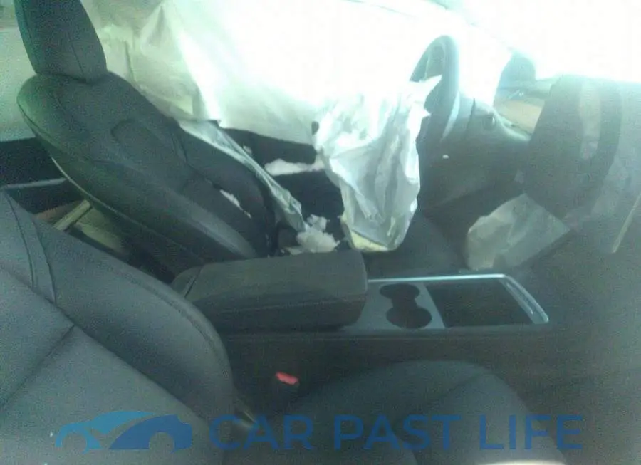 5YJ3E1EA6PF395352# 5
