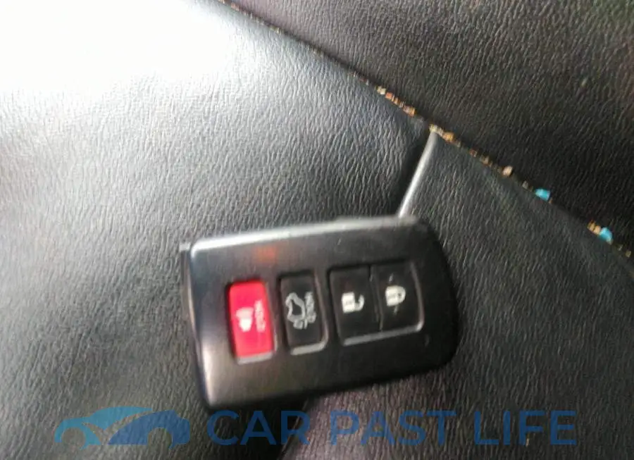 5TDJZRFH1JS810876# 11