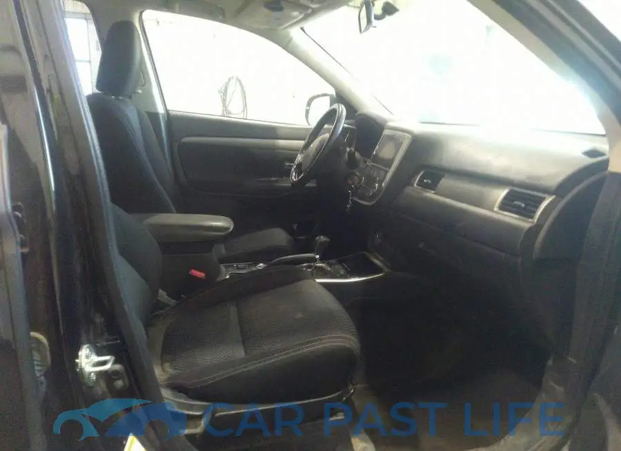 JA4AZ2A31JZ601875# 5