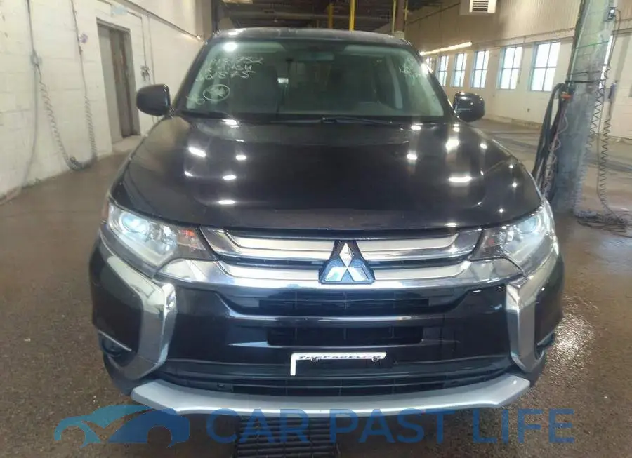 JA4AZ2A31JZ601875# 6