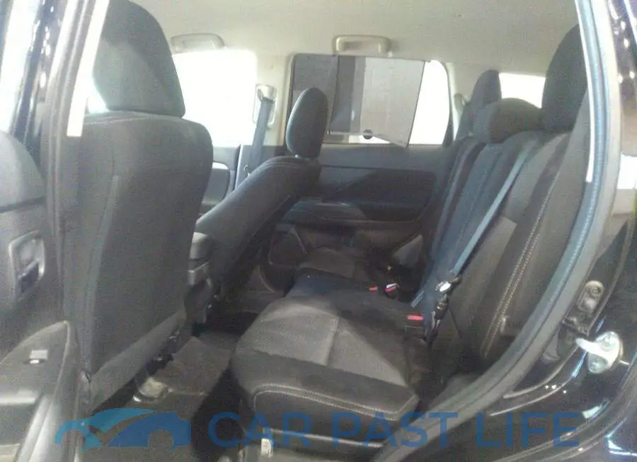 JA4AZ2A31JZ601875# 8