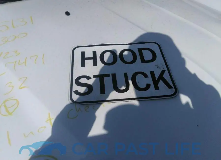 2C3CCAGG8NH127471# 10
