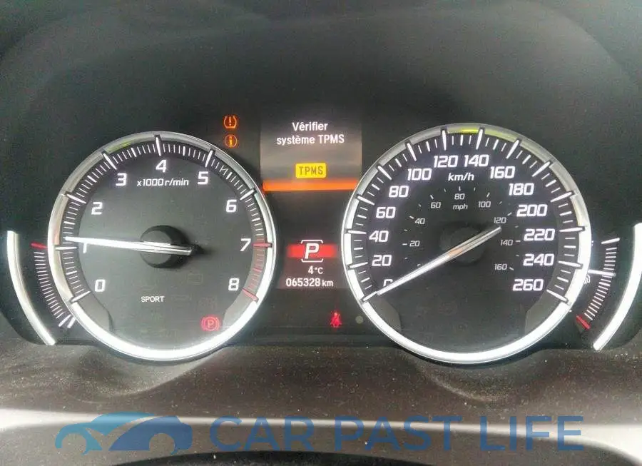 19UUB1F58JA800658# 7