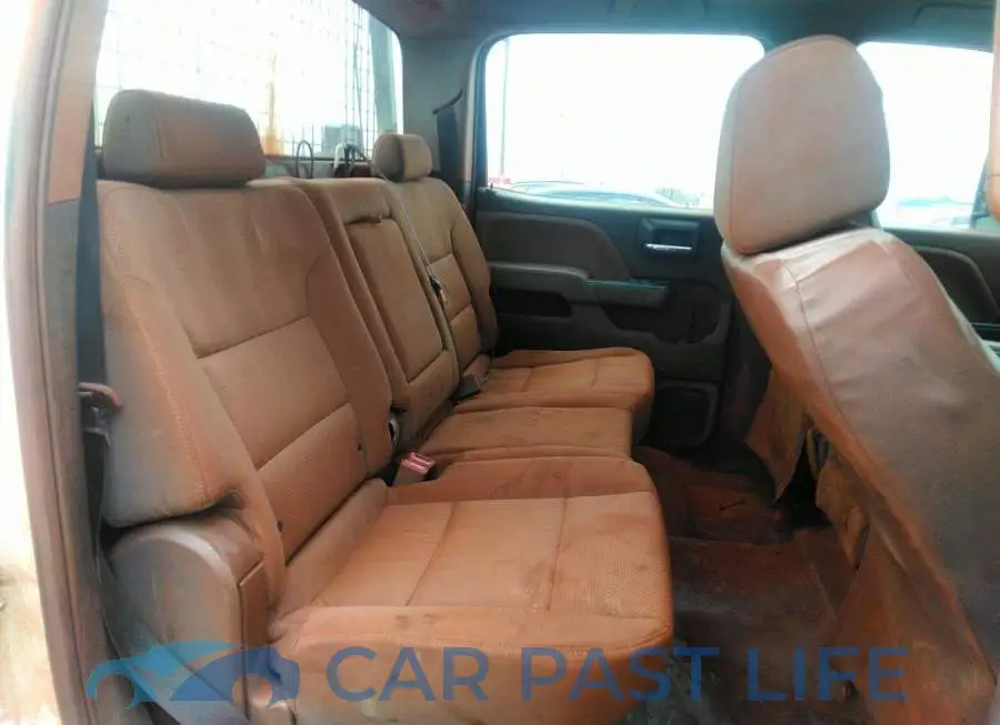 1GT12REG1JF263590# 8