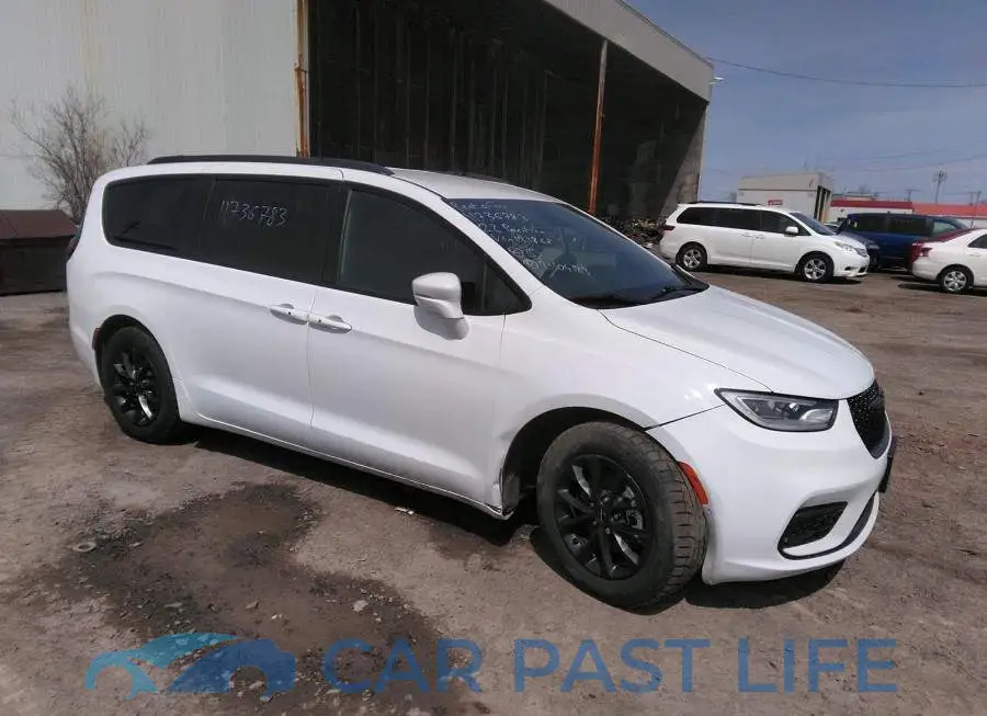 2C4RC1BG6NR121868# 1