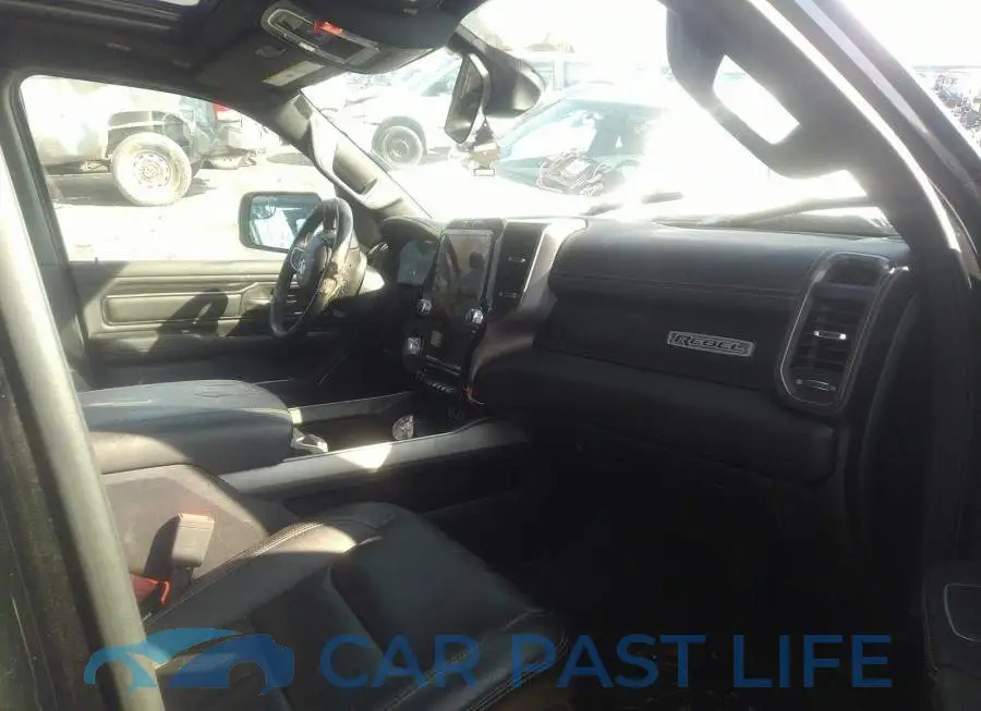 1C6SRFLT5LN420116# 5