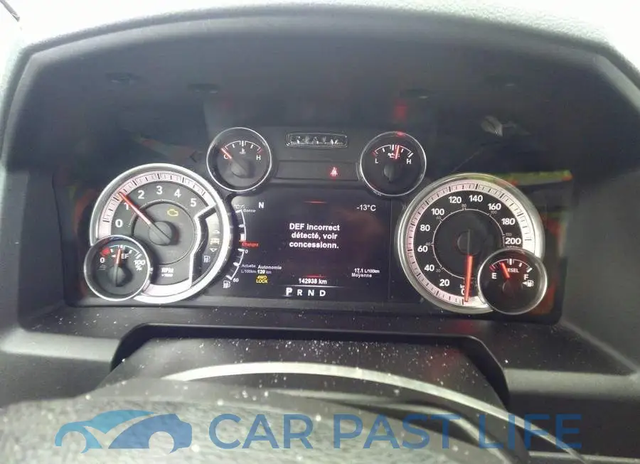 1C6RR7LM8FS619809# 7