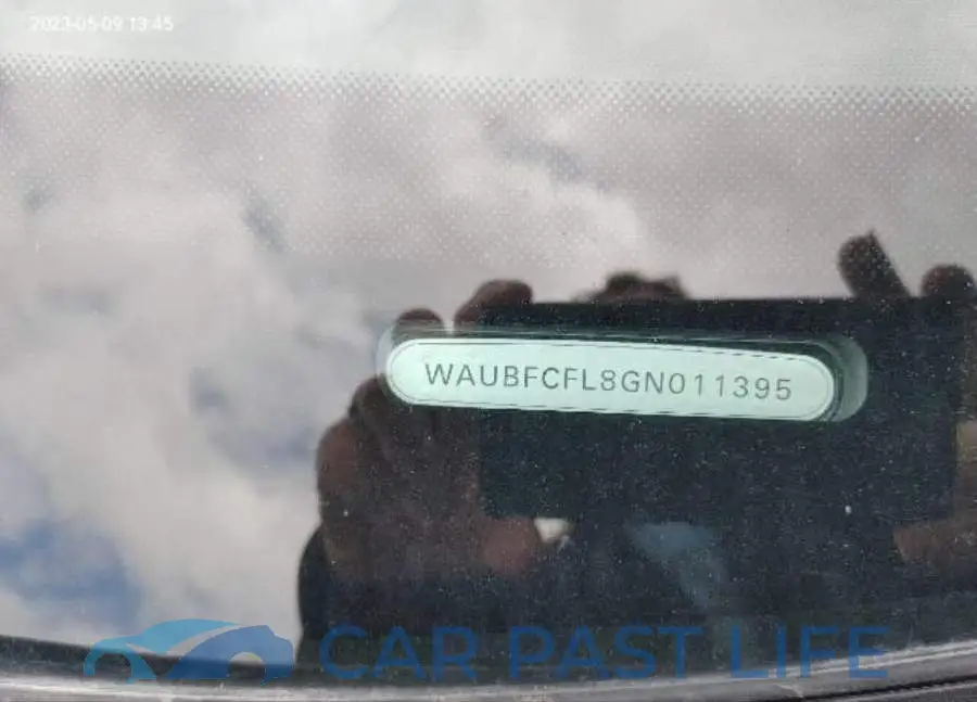 WAUBFCFL8GN011395# 9